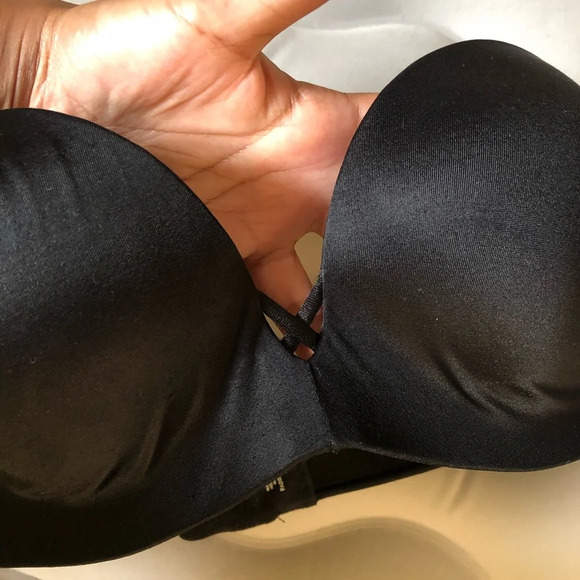Victoria Secret strapless Push Up Bra - Picture 2 of 4